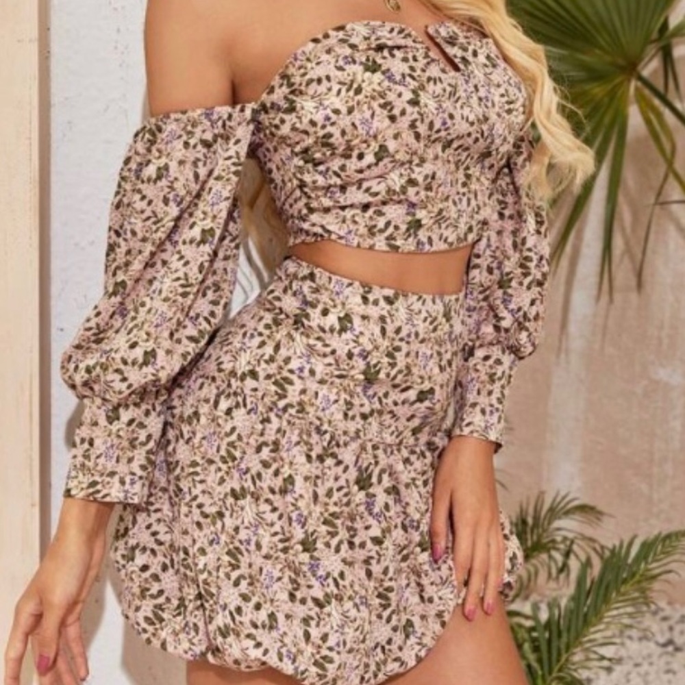 Off Shoulder floral crop top & lantern skirt set